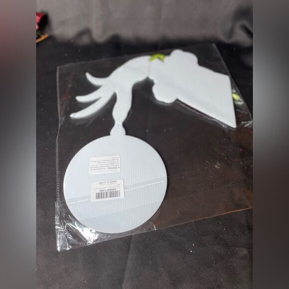 🎄❤️🎄 NEW Christmas Grinch Thief Hand Large Corrugated Plastic Cut Out NWT 12”… - Picture 4 of 5